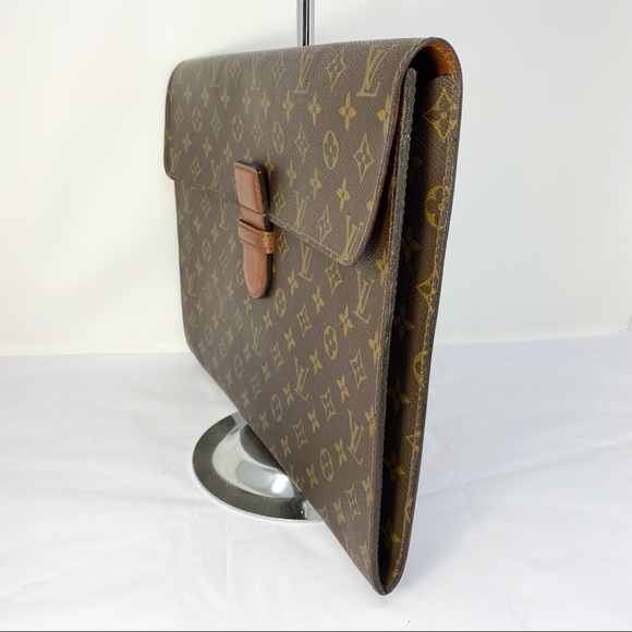 Louis Vuitton Vintage Document Holder